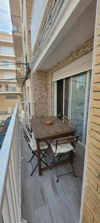 Precioso piso, todo equipado a 300m de las playas L'Ametlla de Mar Exterior foto